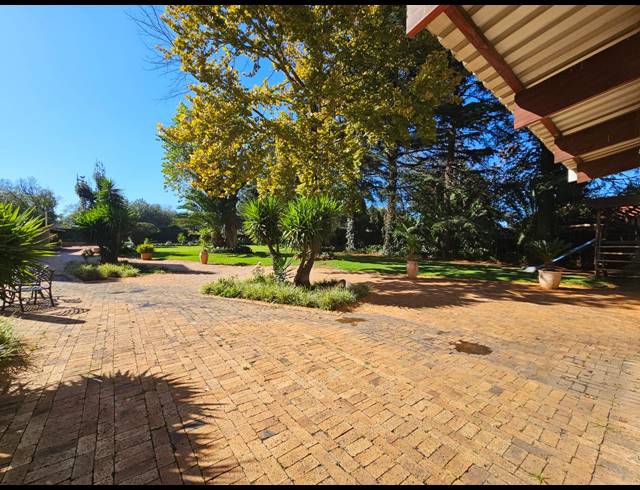 20,235M² OFFICE FOR SALE IN VAALVIEW